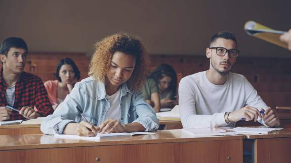 Etudiants dans un auditoire
